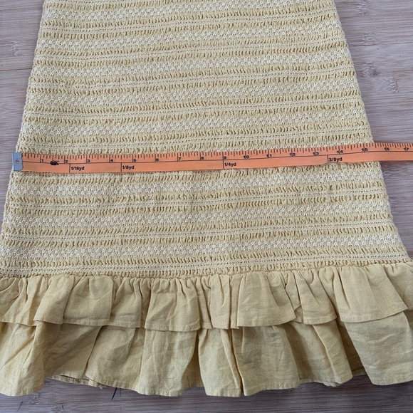 Linen Smocked Knee Length Dress - Yellow/ White Size: Estimate XS/S - Picture 13 of 14